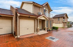 8/5-7 Saywell Road, Macquarie Fields, NSW 2564