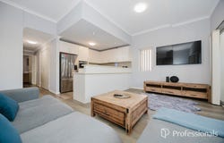 15/10 Pavonia Link, Clarkson, WA 6030