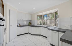 2 Trevally Crescent, Manly West, Qld 4179