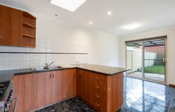 12 Haite Place, Roxburgh Park, Vic 3064