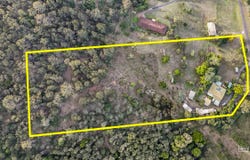 33-35 Meadows Road, Withcott, Qld 4352