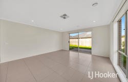 18 Aspera Drive, Werribee, Vic 3030
