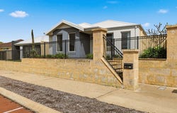 16 Ashwood Parkway, Lakelands, WA 6180