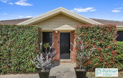 10 Rosella Avenue, Tamworth, NSW 2340