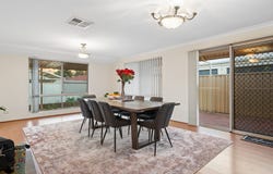 11 Coulteri Nook, Canning Vale, WA 6155