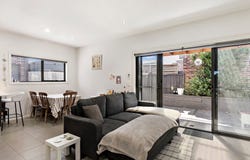 7/28 Buckingham Street, Sydenham, Vic 3037