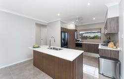 27 Eden Park Drive, Jensen, Qld 4818