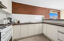 4/15 Hansen Drive, Grovedale, Vic 3216