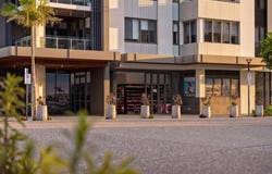 2/4 Marina Promenade, Paradise Point, Qld 4216