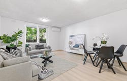 2/147 Curzon Street, North Melbourne, Vic 3051