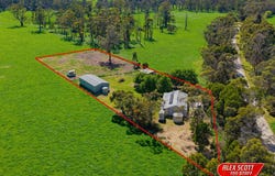 300 Lyons Road, Heath Hill, Vic 3981