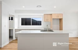 2/35 Kiah Close, Tullimbar, NSW 2527