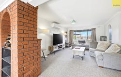 14 Witney Court, Darley, Vic 3340