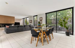 3 Holly Lane, Kew, Vic 3101