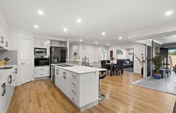 2 Susie Court, Highfields, Qld 4352