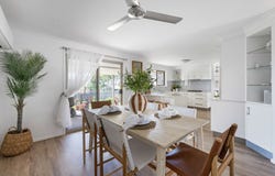 5 Hillcrest Street, Eimeo, Qld 4740