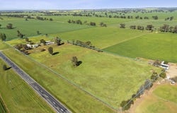 7875 Riverina Highway, Lowesdale, NSW 2646