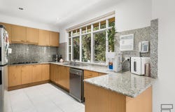 2/28 Snowdon Avenue, Caulfield, Vic 3162