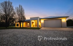 6491B Sturt Highway, Trentham Cliffs, NSW 2738