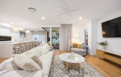 50 Bluejay Street, Burleigh Waters, Qld 4220