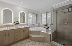 28 Bentley Court, Mansfield, Qld 4122