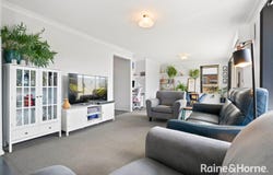 2/32 Henry Street, Triabunna, Tas 7190