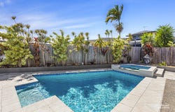 6 Frangipani Court, Norman Gardens, Qld 4701