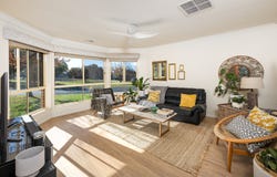 8 Talbot Place, Tatton, NSW 2650