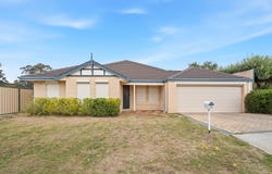 44 Pepperell Crescent, Leda, WA 6170