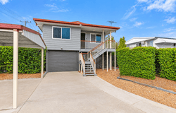 35 Stenlake Avenue, Kawana, Qld 4701