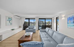 1/22 Barracuda Court, Palm Beach, Qld 4221