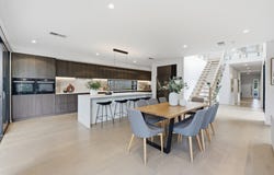1 Gary Avenue, Hampton East, Vic 3188