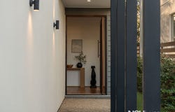 39/99 Brookwater Drive, Brookwater, Qld 4300