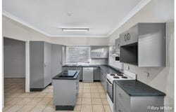 40 Lauga Street, Park Avenue, Qld 4701