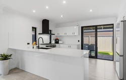 1/24 Mason Street, Southport, Qld 4215