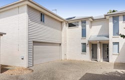6/6 Swallow Court, Newtown, Qld 4350