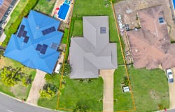 27 River Rose Drive, Norman Gardens, Qld 4701