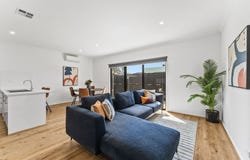 3 Rhynhurst Street, Clyde North, Vic 3978