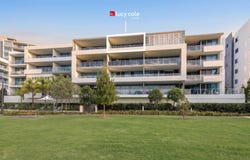 404/3 Compass Drive, Biggera Waters, Qld 4216