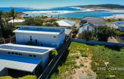 13 Hackney Street, Kalbarri, WA 6536