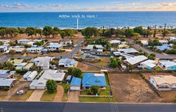 18 Acacia Street, Moore Park Beach, Qld 4670