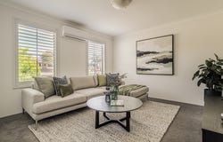 389 Belmont Avenue, Cloverdale, WA 6105