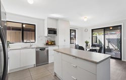 13 Hamra Drive, Smithfield, SA 5114
