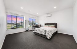 148 Atherstone Boulevard, Strathtulloh, Vic 3338