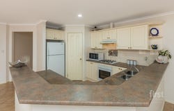 44 Tooma Drive, Murray Bridge, SA 5253
