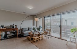 6 Zeta Circuit, Cranbourne North, Vic 3977