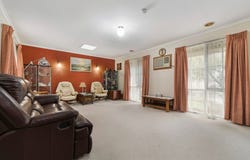 27 Kinsale Street, Seaford, Vic 3198