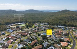 1/7 Crystal Close, Fingal Bay, NSW 2315