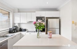 3/110 Pembroke Road, Coorparoo, Qld 4151