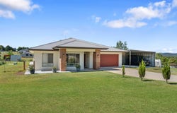 1 Ridgevale Drive, Regency Downs, Qld 4341